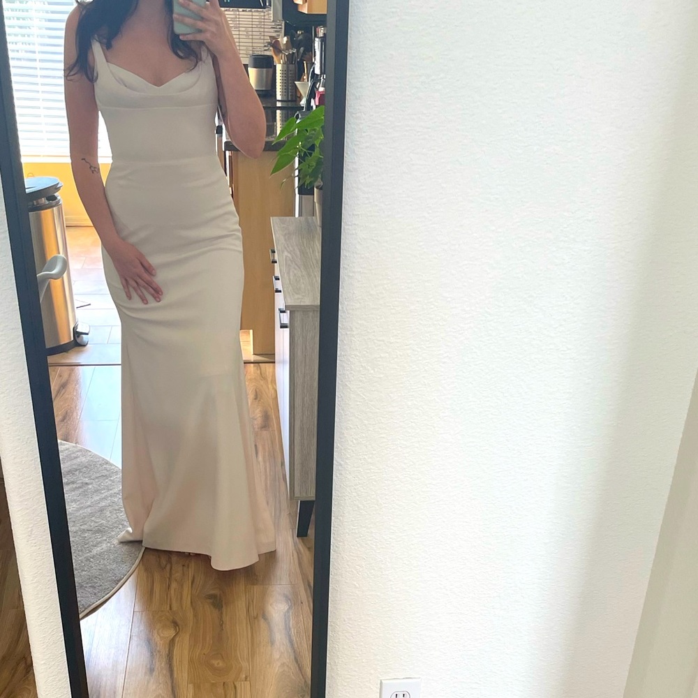 Vera Wang Dress Size 2 Blush/Beige